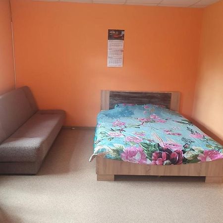 Ukstina Ielas Apartamenti Liepāja Buitenkant foto