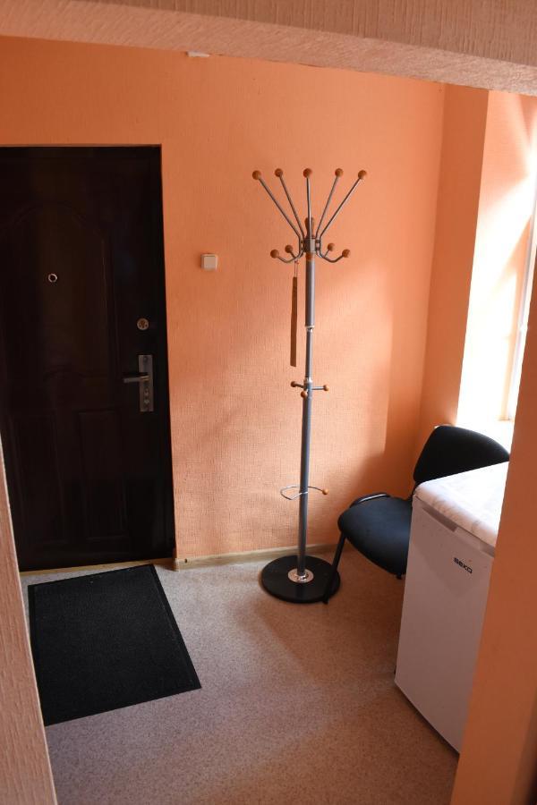 Ukstina Ielas Apartamenti Liepāja Buitenkant foto